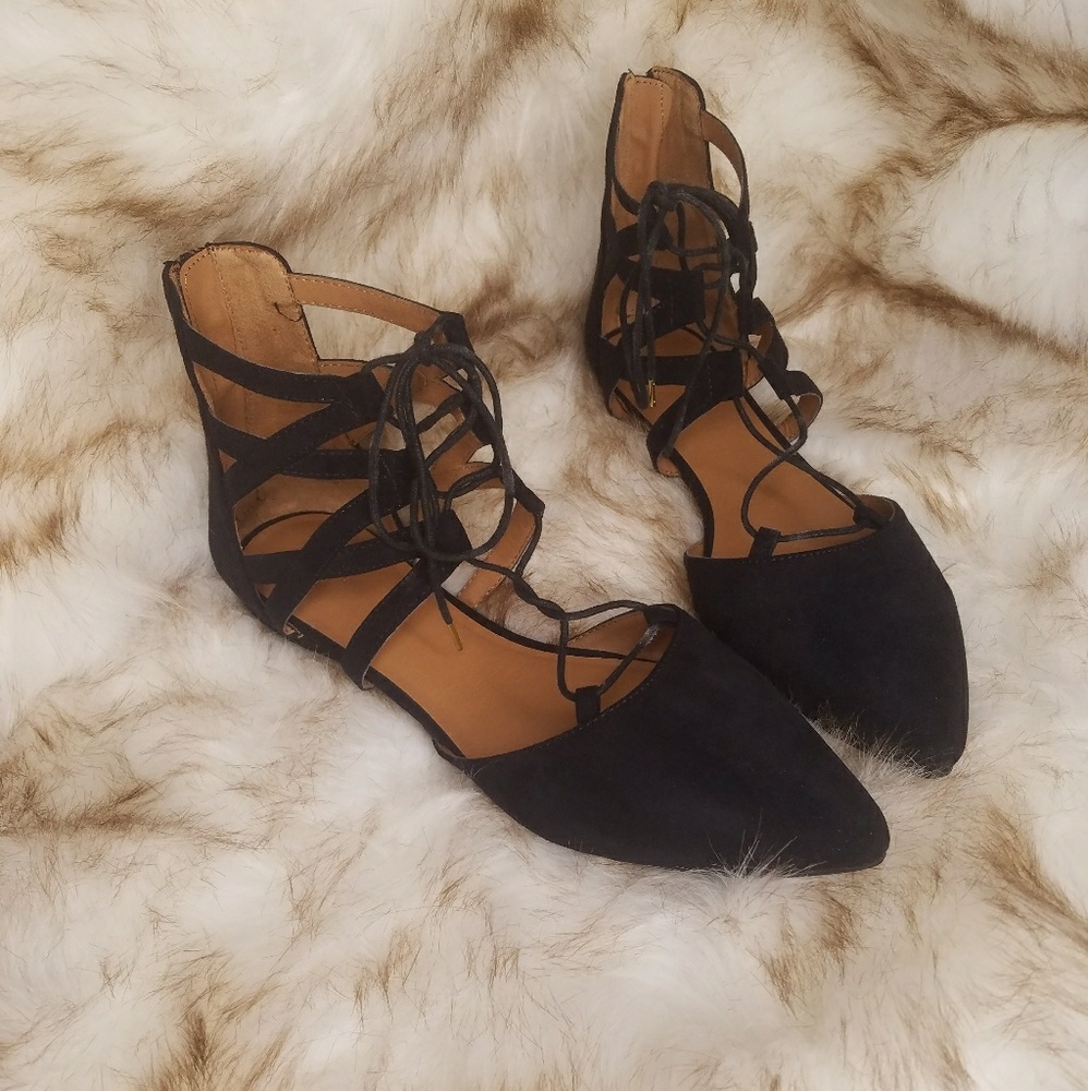 Black Pointy Flats